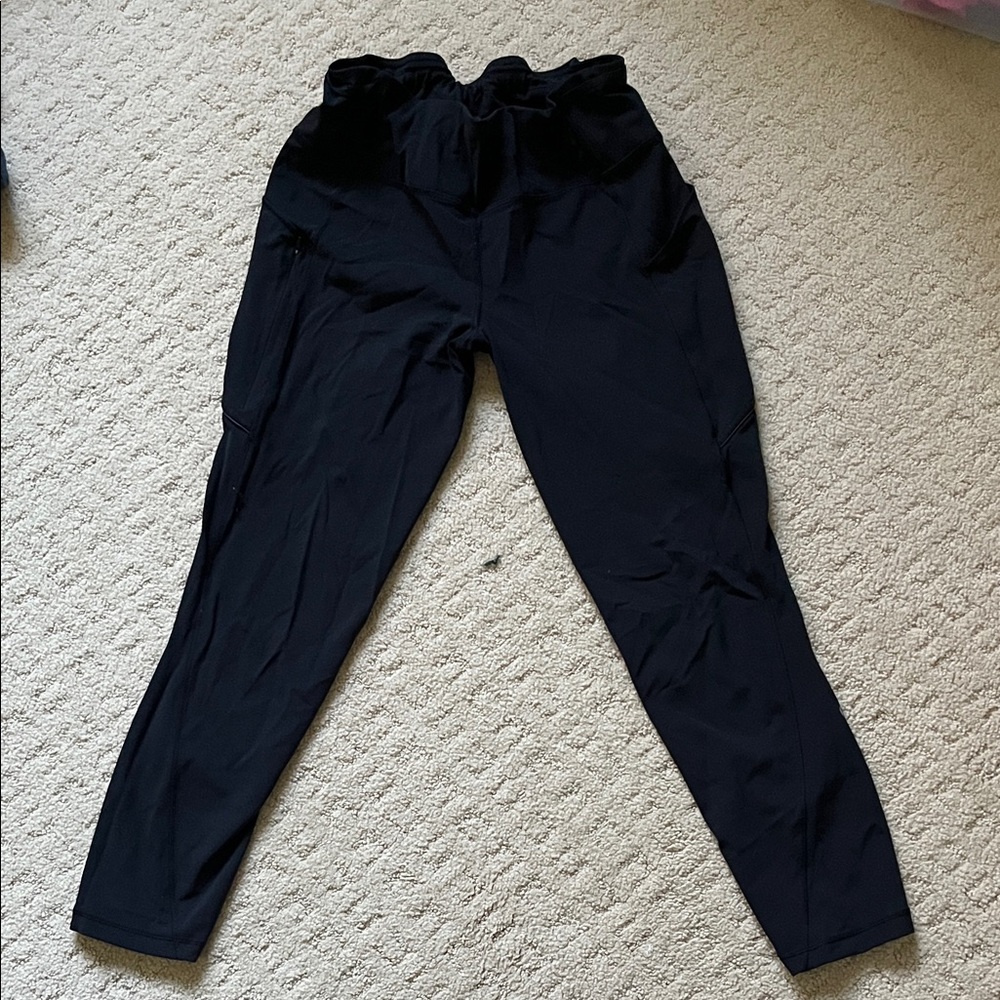 Black High-Waisted Leggings Cropped